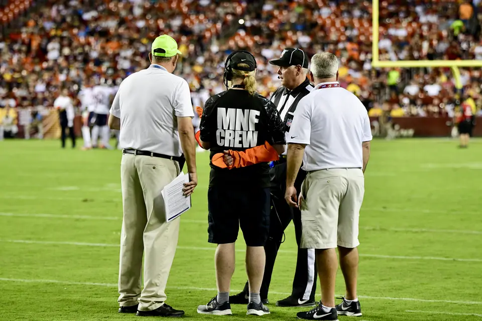 Chicago Bears and Washington lined up for a Monday Night Football game